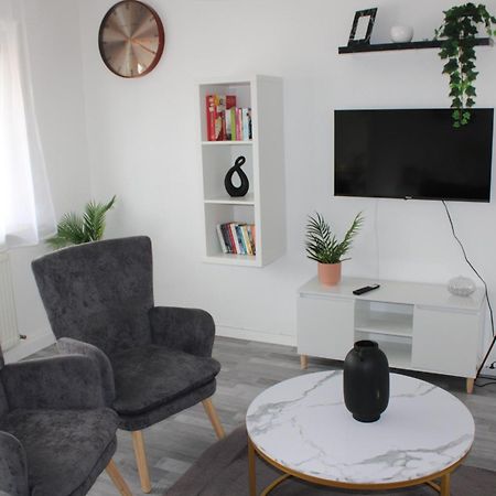 Ruhiges & Schickes 4 Zi-Apartment Хейльбронн Экстерьер фото
